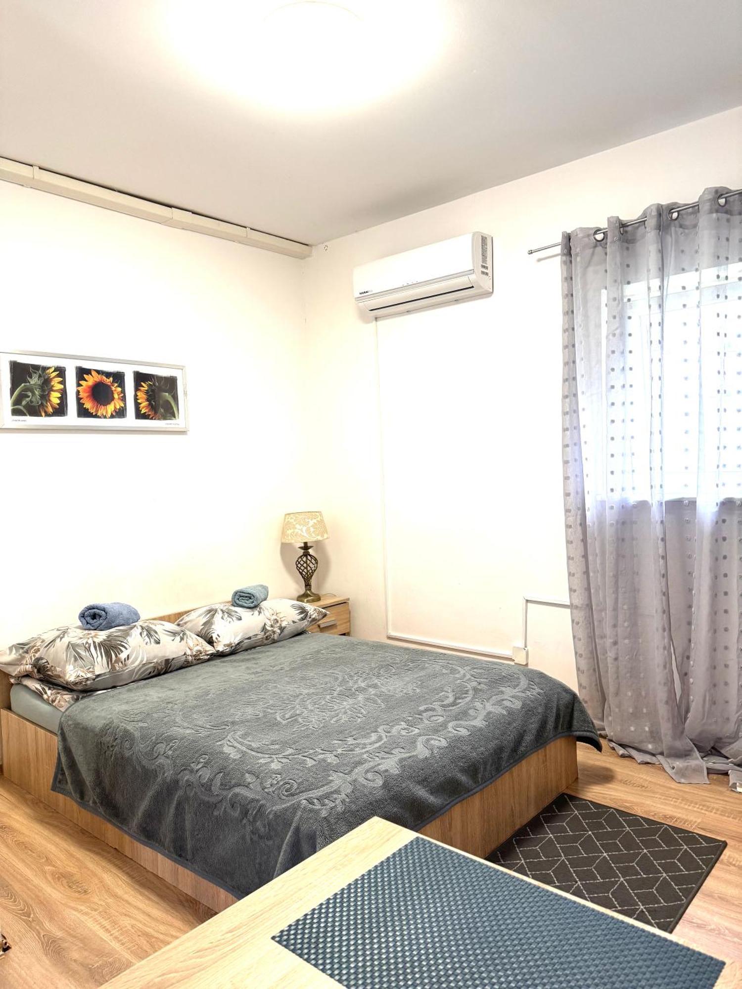 Hostel Koral Щецин Экстерьер фото