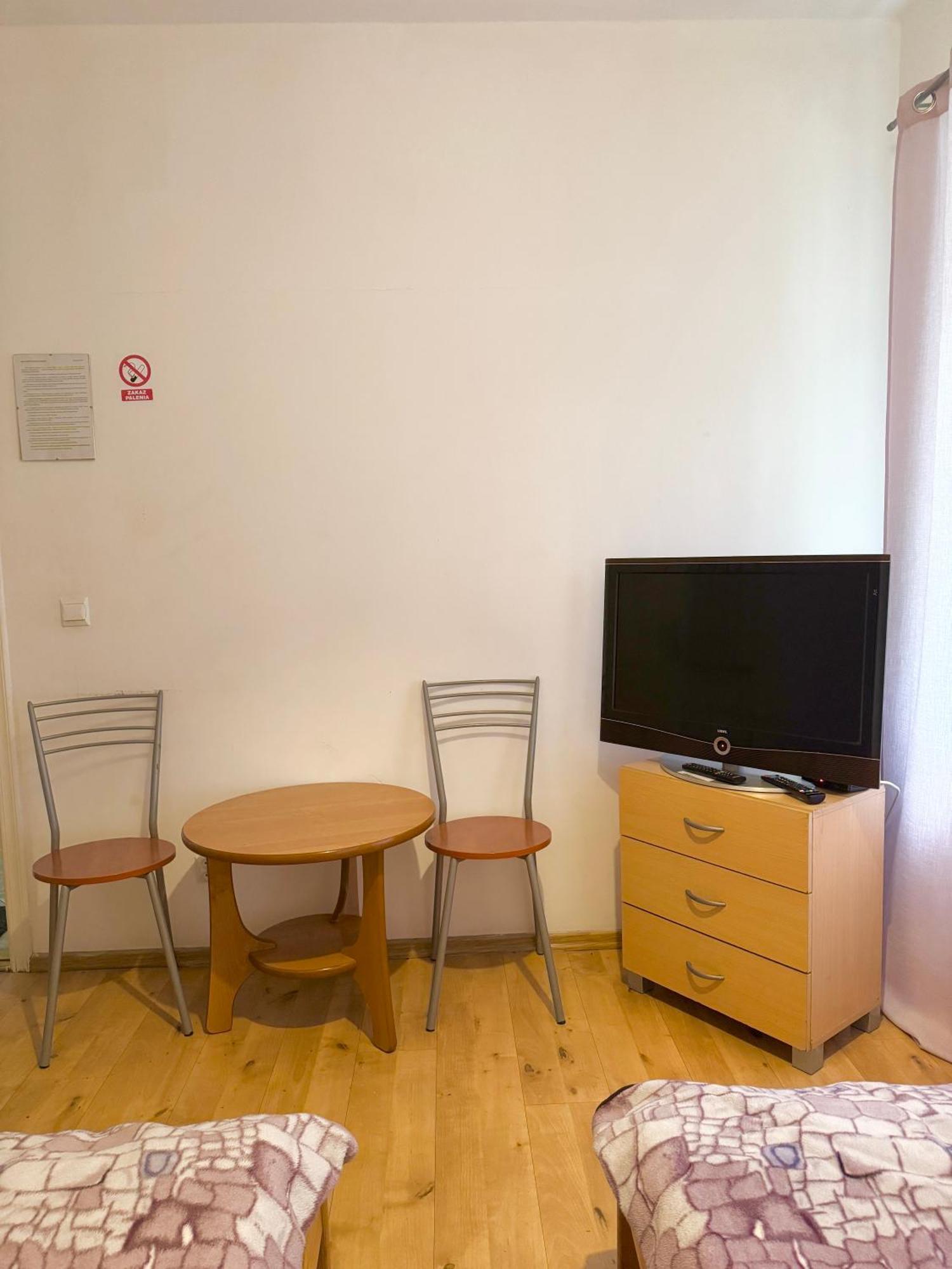 Hostel Koral Щецин Экстерьер фото