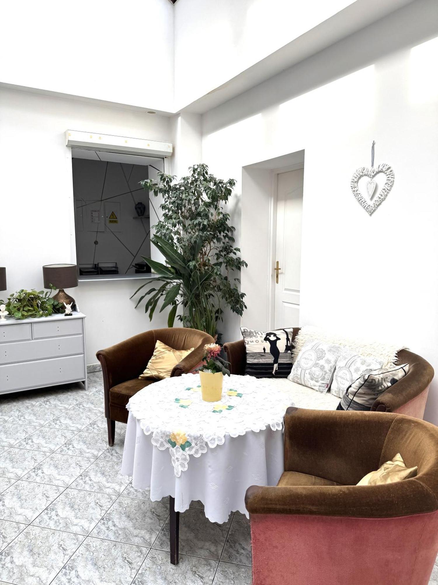 Hostel Koral Щецин Экстерьер фото