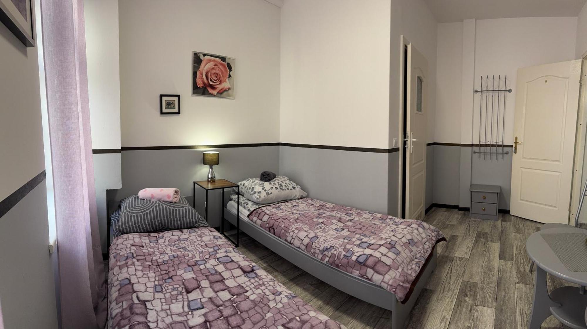 Hostel Koral Щецин Экстерьер фото